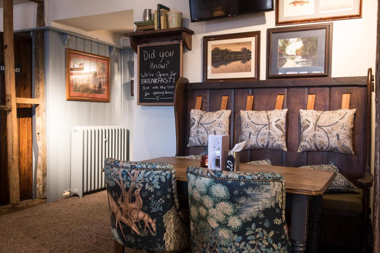 The Five Bells By Innkeeper'S Collection Weston Turville Exterior photo